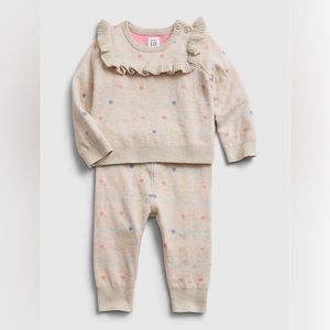 NEW Gap Baby Heart Sweater Outfit Set